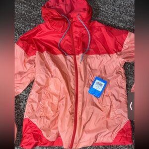 NWT Columbia Flash Challenger lined windbreaker